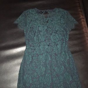 PRICE NEGOTIABLE. Lace, emerald green dress.